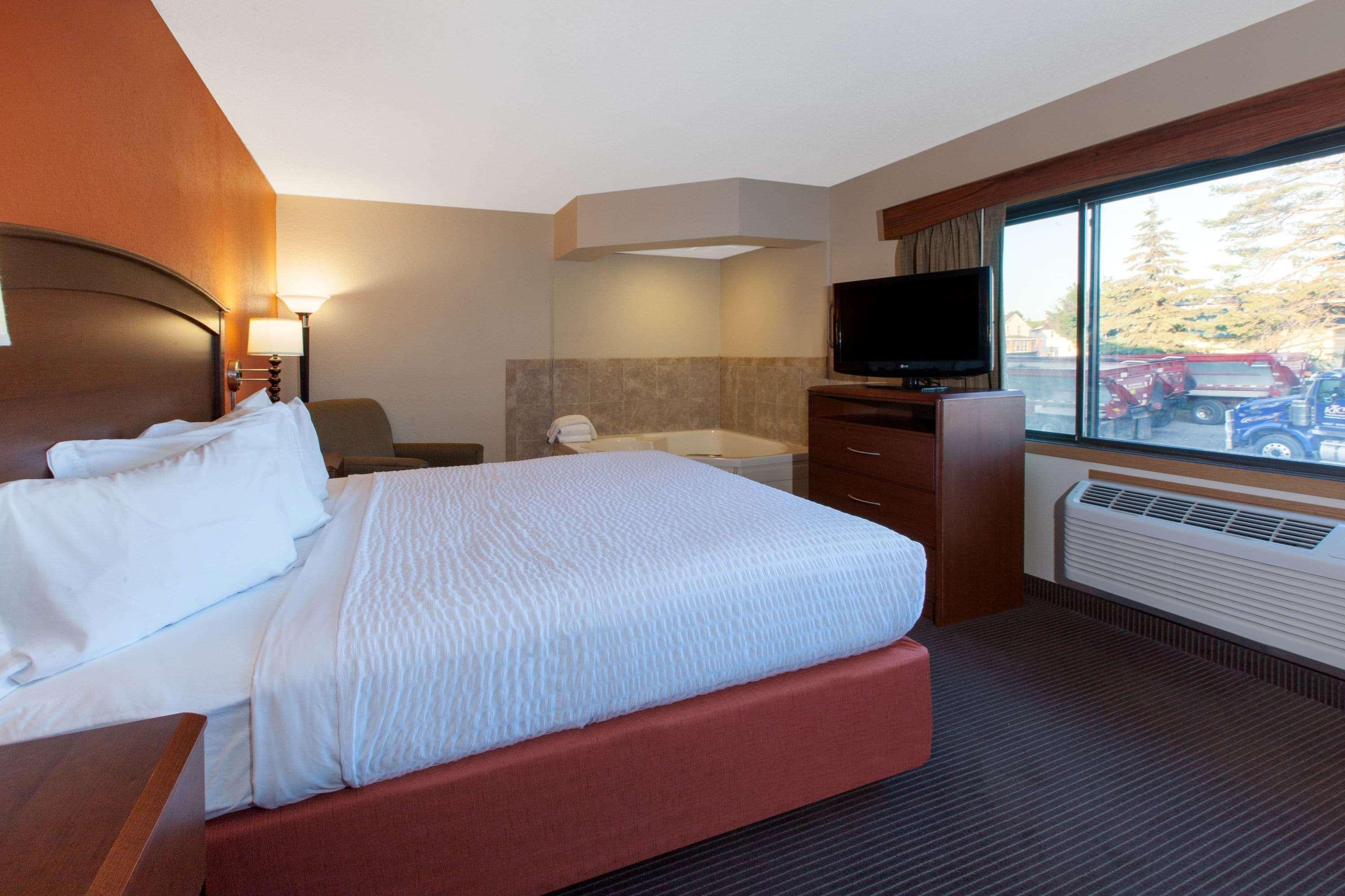 Americinn By Wyndham Iron River מראה חיצוני תמונה