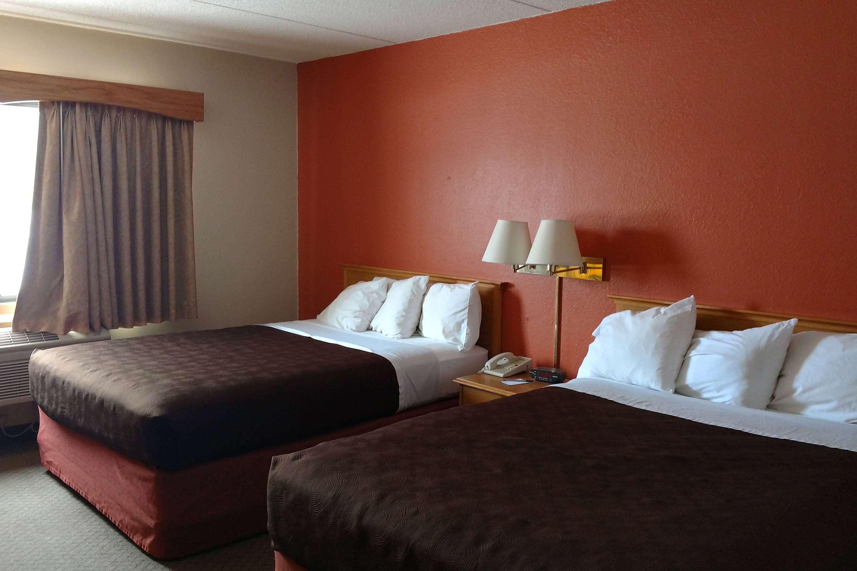 Americinn By Wyndham Iron River מראה חיצוני תמונה