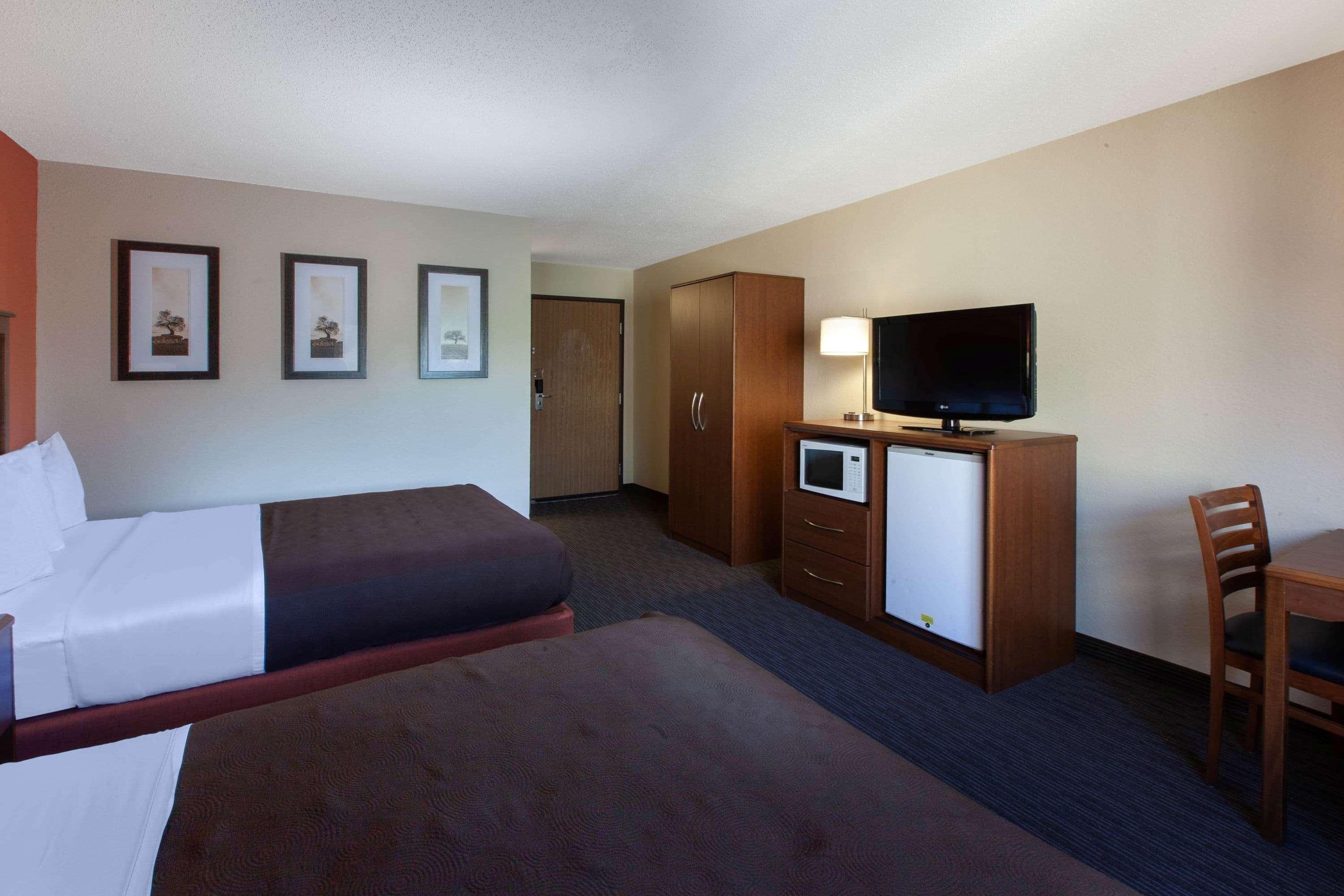 Americinn By Wyndham Iron River מראה חיצוני תמונה