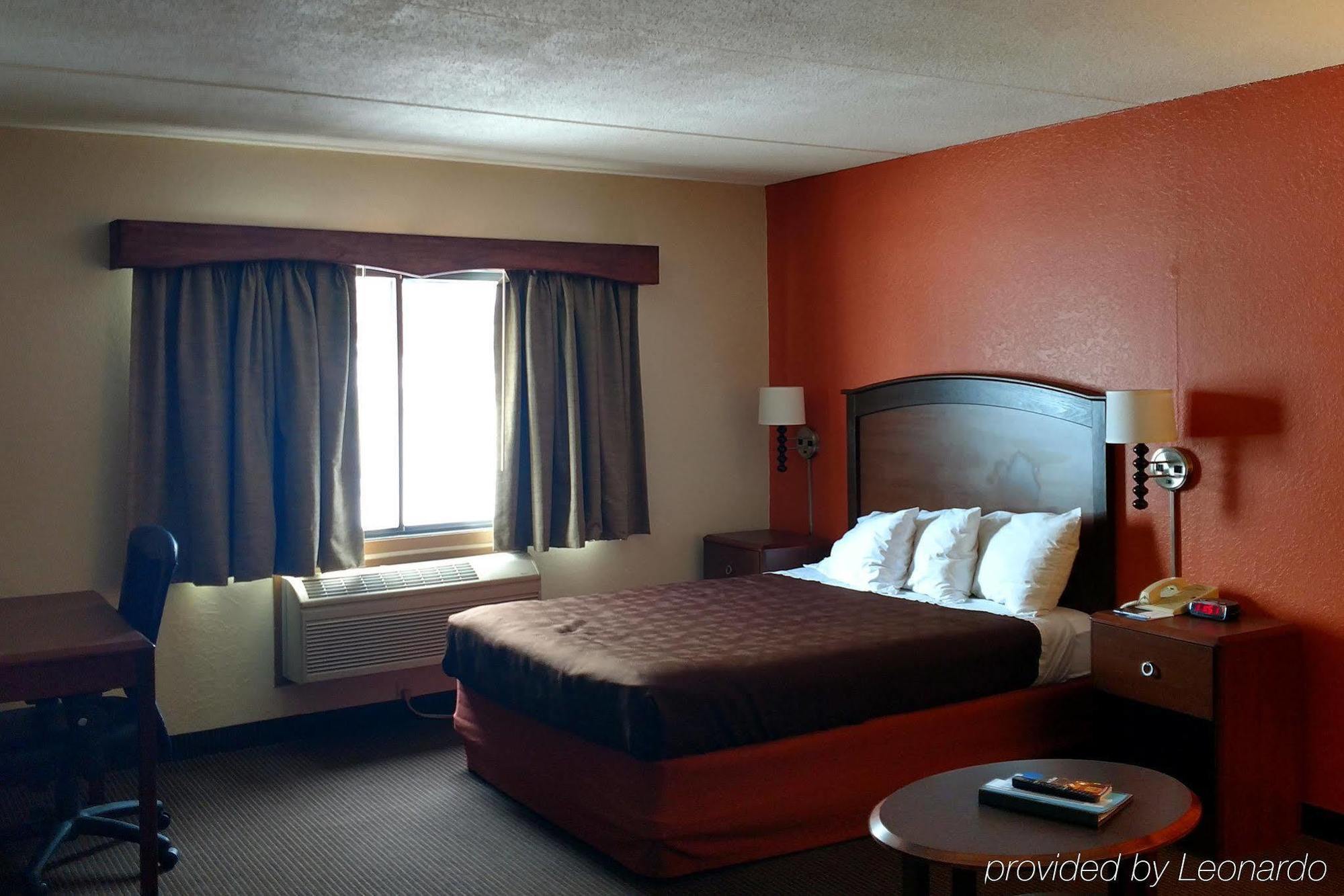 Americinn By Wyndham Iron River מראה חיצוני תמונה