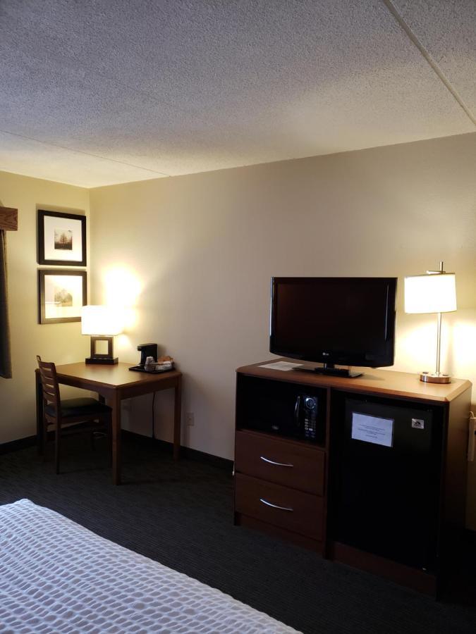 Americinn By Wyndham Iron River מראה חיצוני תמונה