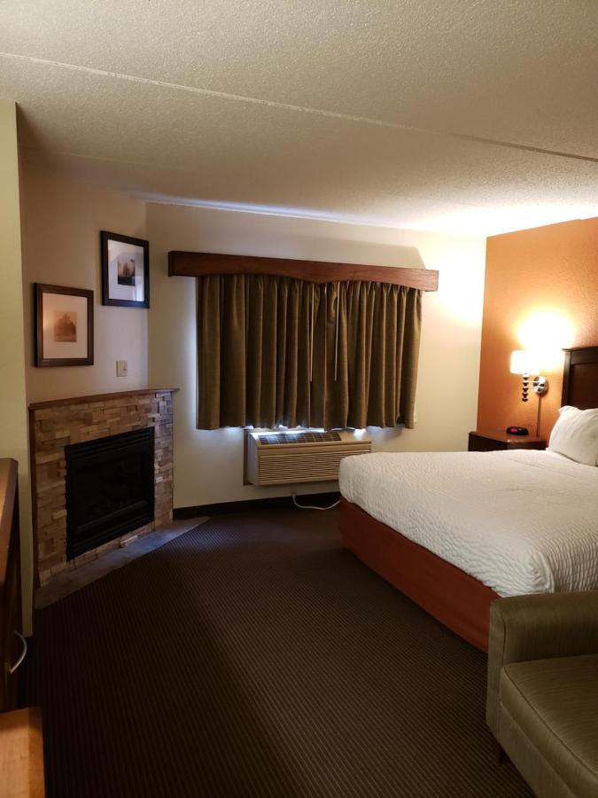 Americinn By Wyndham Iron River מראה חיצוני תמונה