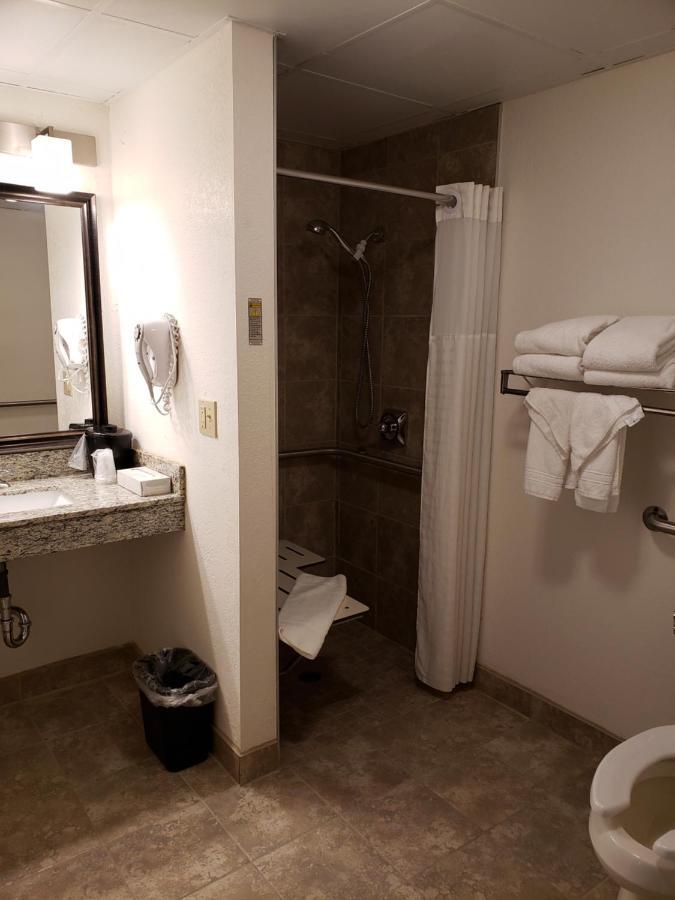Americinn By Wyndham Iron River מראה חיצוני תמונה